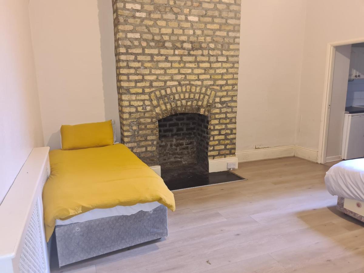 One Bedroom Apartment Дублин Экстерьер фото